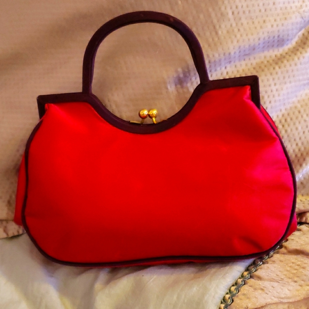 Franchi Fuchsia Bag with Purple Trim and Handle